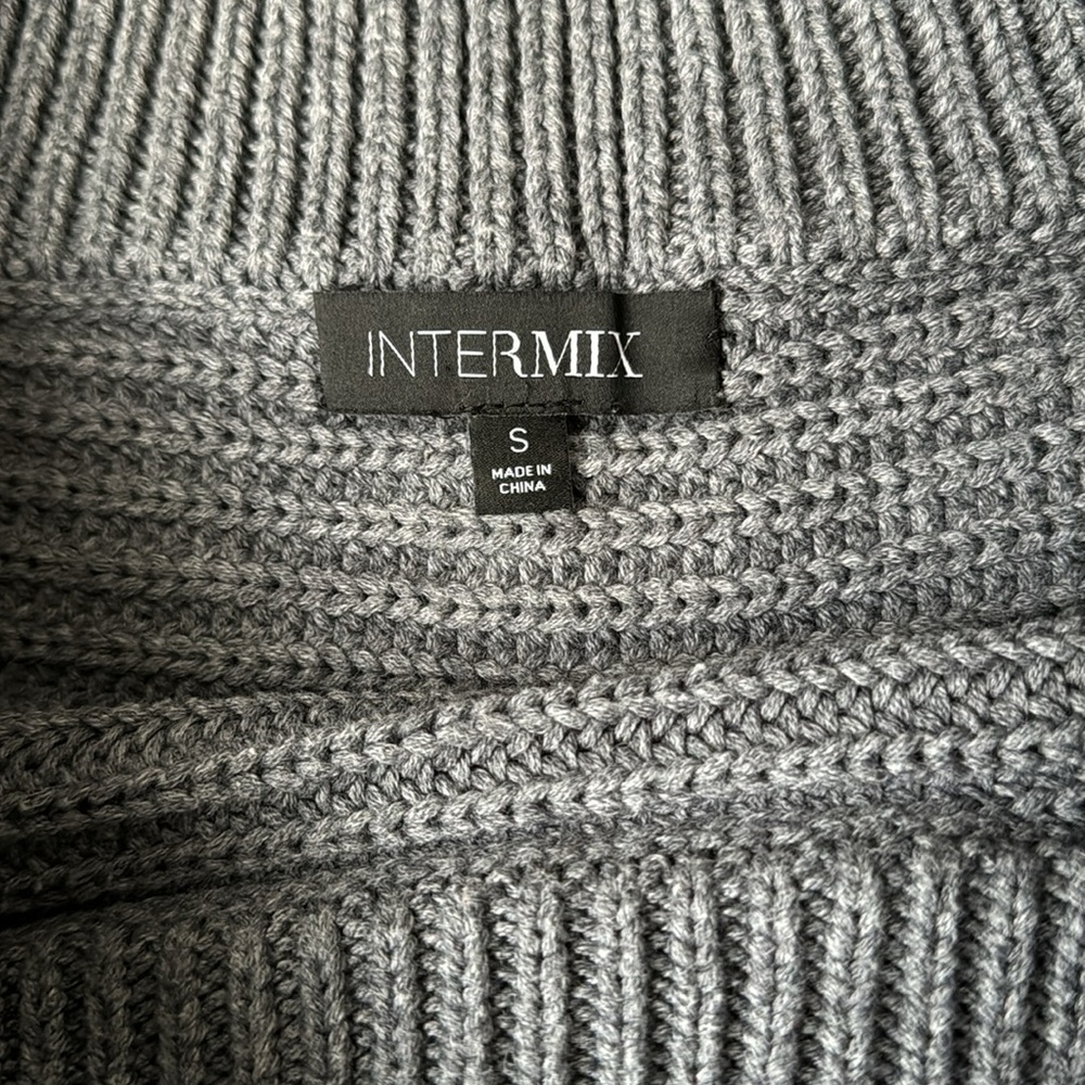 Intermix sweater small - Picture 3 of 3